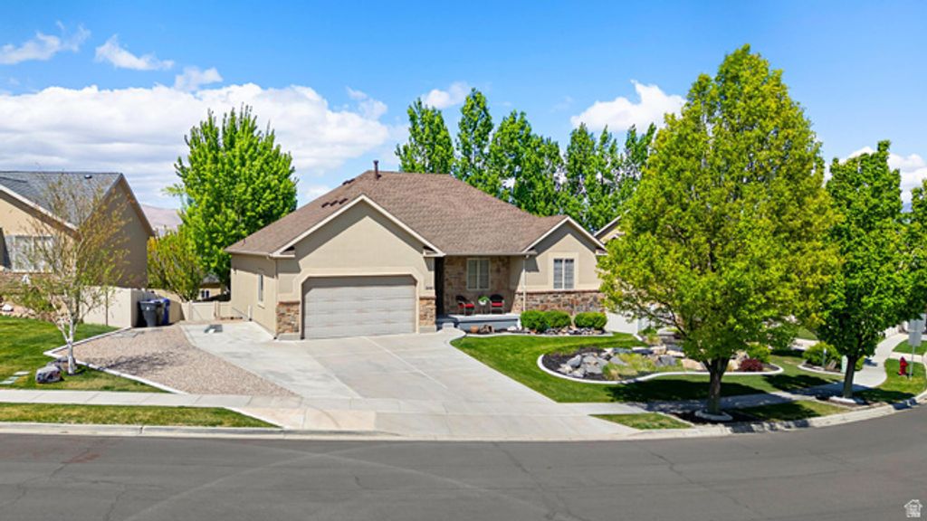 244 W ALPINE DR, Saratoga Springs, UT 84045