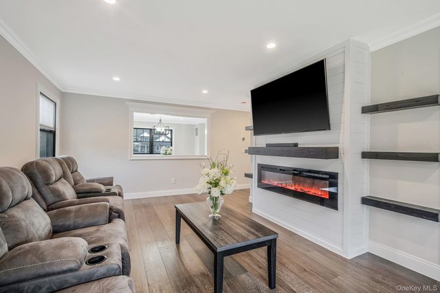 665 Mount Sinai Coram Road, Mount Sinai, NY 11766