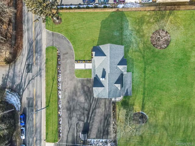 665 Mount Sinai Coram Road, Mount Sinai, NY 11766