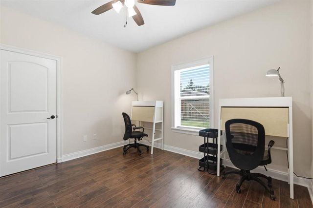 1327 W Eagles Nest, Lake Charles, LA 70611