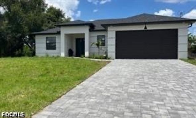 3906 6 ST W, Lehigh Acres, FL 33971