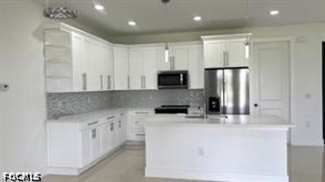 3906 6 ST W, Lehigh Acres, FL 33971
