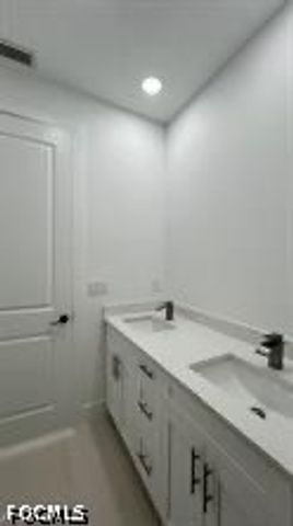 3906 6 ST W, Lehigh Acres, FL 33971