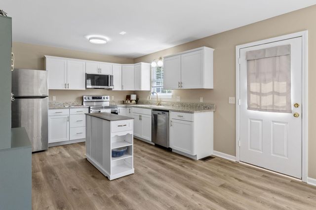 1910 Tombras Avenue, Chattanooga, TN 37412