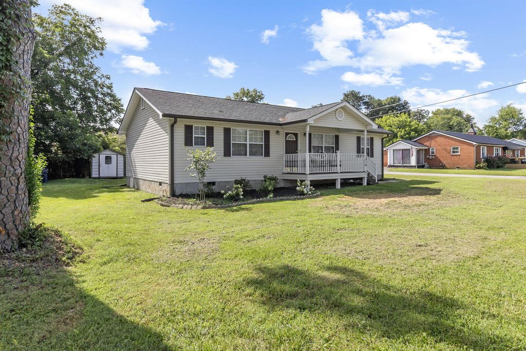 1910 Tombras Avenue, Chattanooga, TN 37412