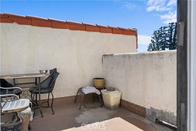 9024 Willis, Panorama City (los Angeles), CA 91402