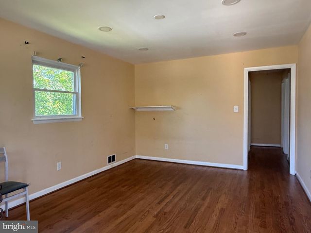 1127 DANIELS AVE, Gwynn Oak, MD 21207