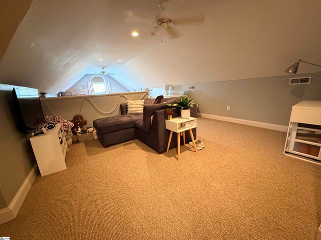 106 Legends Way, Simpsonville, SC 29681