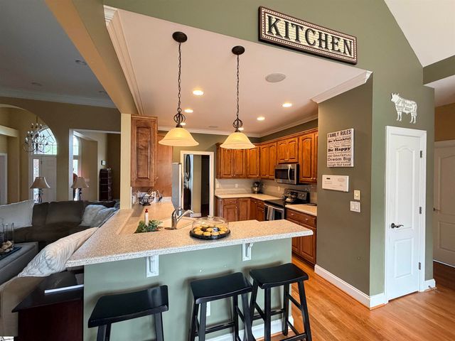 106 Legends Way, Simpsonville, SC 29681