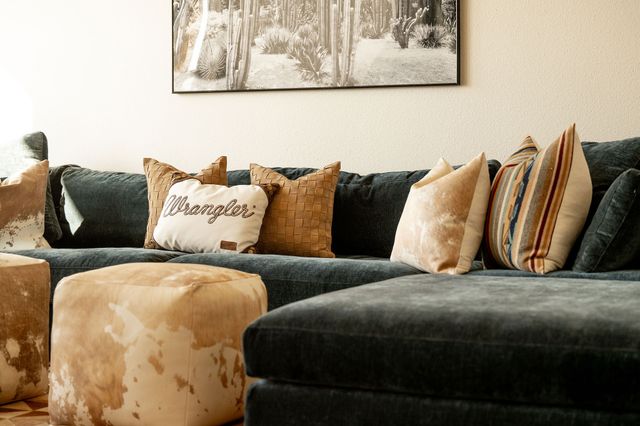 553 Royal Santana Run, Weatherford, TX 76087