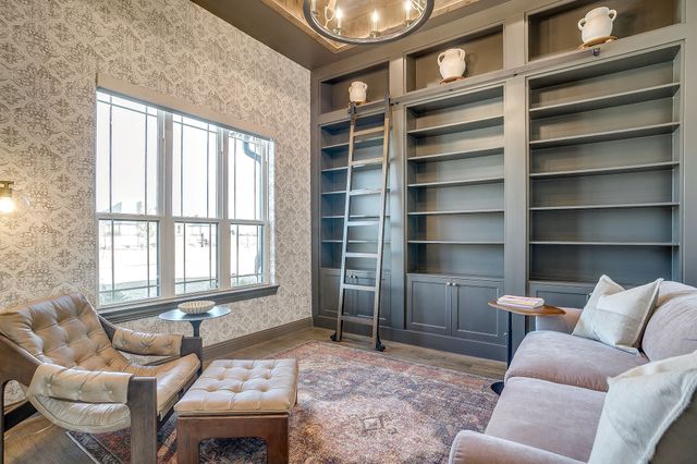 553 Royal Santana Run, Weatherford, TX 76087