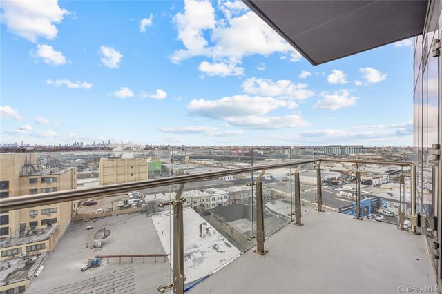 33-71 Prince Street 8G, Flushing, NY 11354