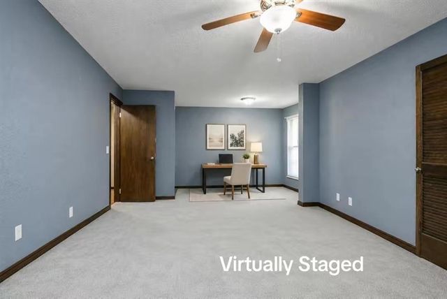 809 Lakeside Circle, Edmond, OK 73012