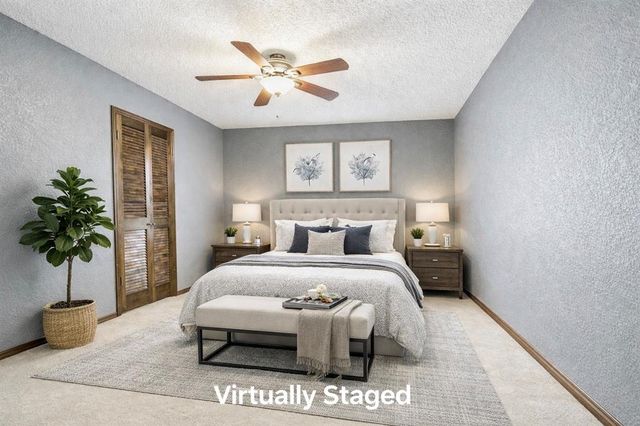 809 Lakeside Circle, Edmond, OK 73012