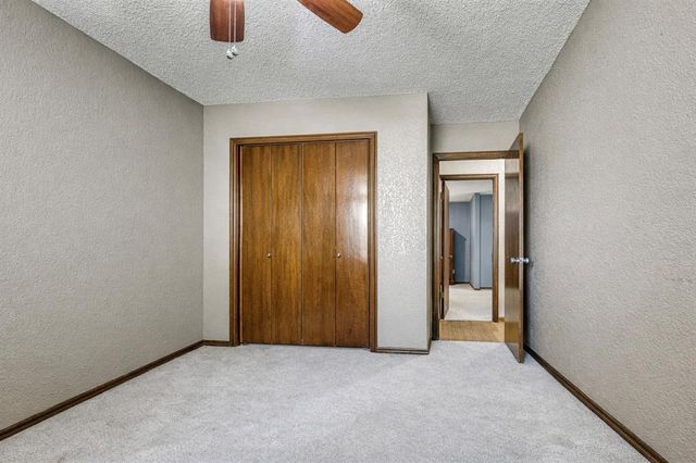 809 Lakeside Circle, Edmond, OK 73012