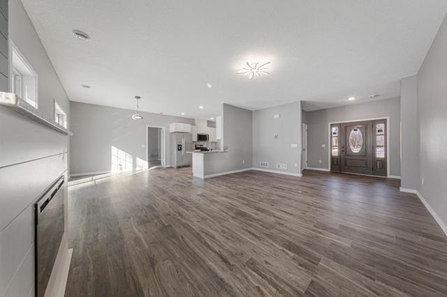 2702 Park Avenue NW, Faribault, MN 55021