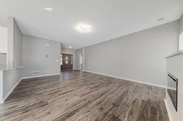 2702 Park Avenue NW, Faribault, MN 55021