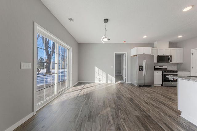 2702 Park Avenue NW, Faribault, MN 55021