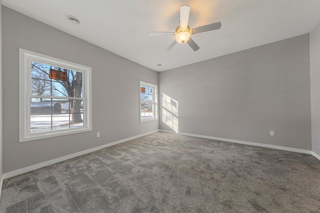 2702 Park Avenue NW, Faribault, MN 55021