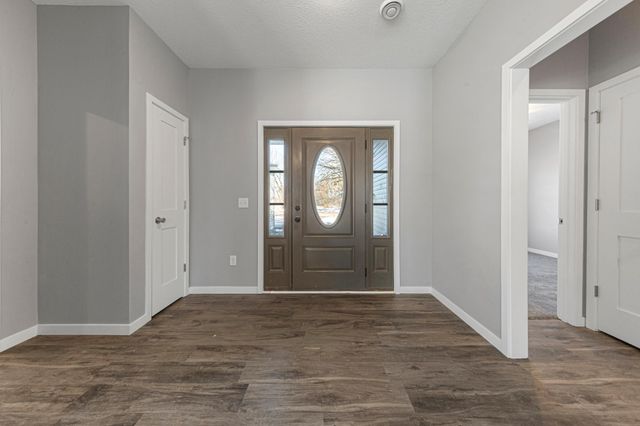 2702 Park Avenue NW, Faribault, MN 55021