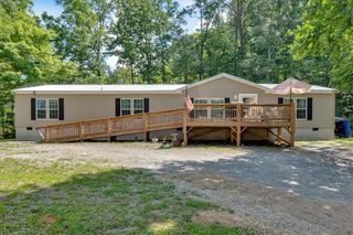 196 Whitestone Drive, Talking Rock, GA 30175