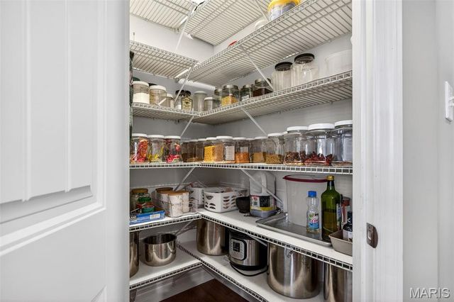 468 Maple Rise Path, Chesterfield, MO 63005