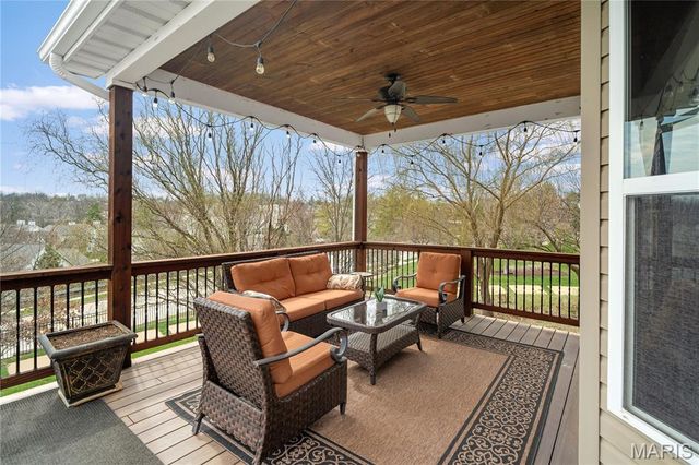 468 Maple Rise Path, Chesterfield, MO 63005