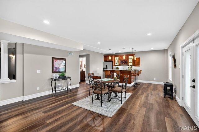 468 Maple Rise Path, Chesterfield, MO 63005