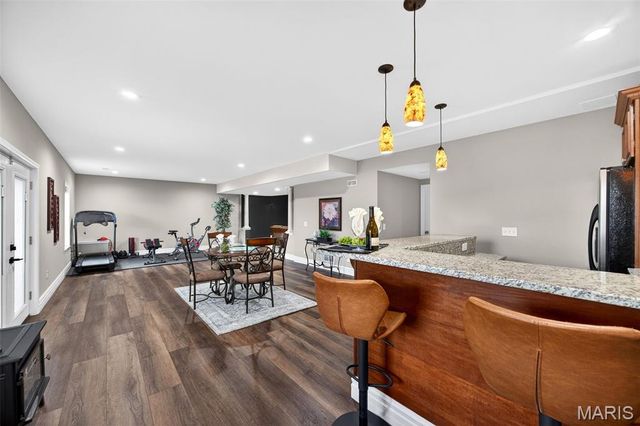 468 Maple Rise Path, Chesterfield, MO 63005