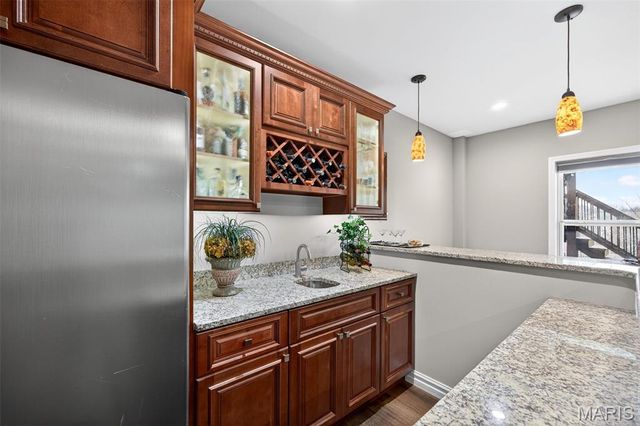 468 Maple Rise Path, Chesterfield, MO 63005