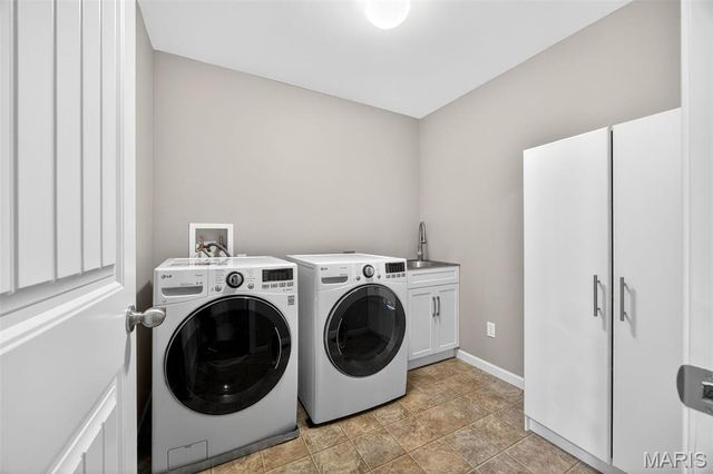 468 Maple Rise Path, Chesterfield, MO 63005