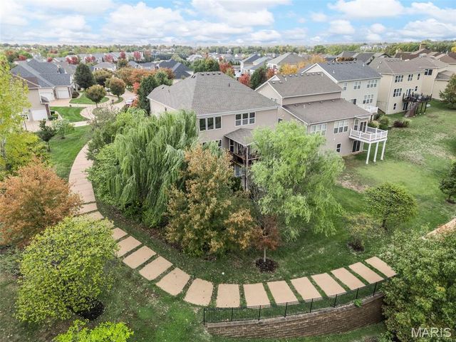 468 Maple Rise Path, Chesterfield, MO 63005