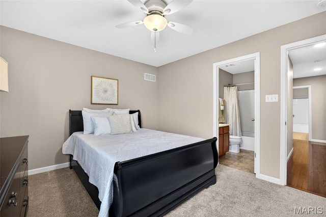 468 Maple Rise Path, Chesterfield, MO 63005