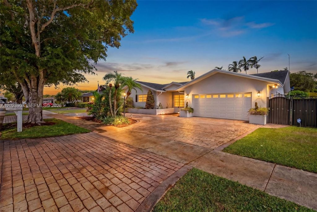 14001 SW 108th Street, Miami, FL 33186