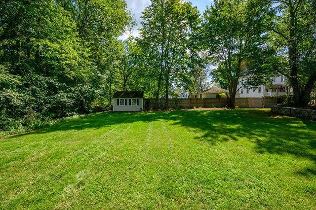 637 Union Street, Rockland, MA 02370