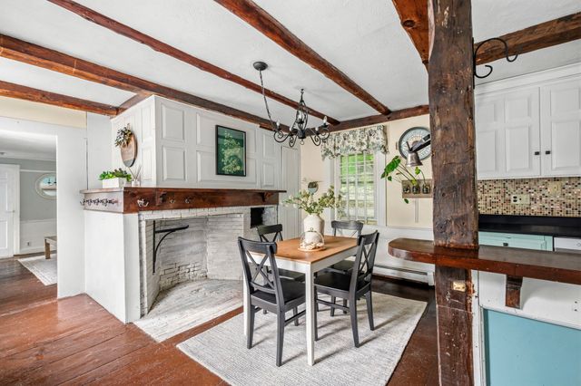 637 Union Street, Rockland, MA 02370