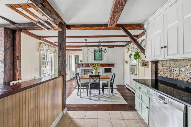 637 Union Street, Rockland, MA 02370