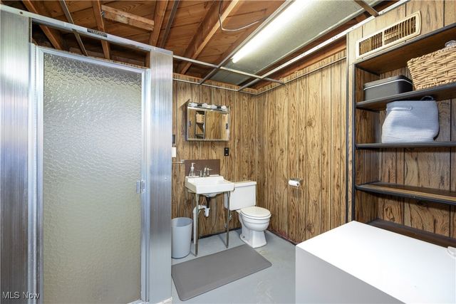 28886 Hazel Avenue, Wickliffe, OH 44092