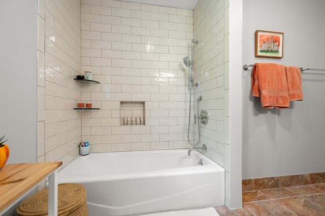 282 Mount Auburn 282, Watertown, MA 02472