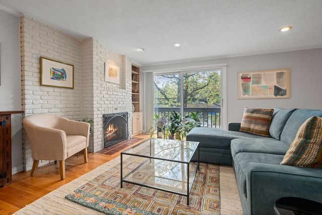 282 Mount Auburn 282, Watertown, MA 02472