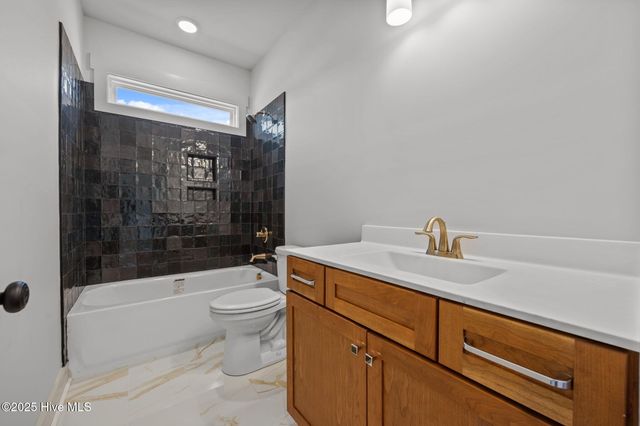 30 Stream View Way, Spring Hope, NC 27882