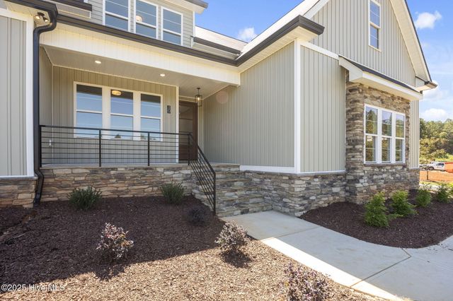 30 Stream View Way, Spring Hope, NC 27882