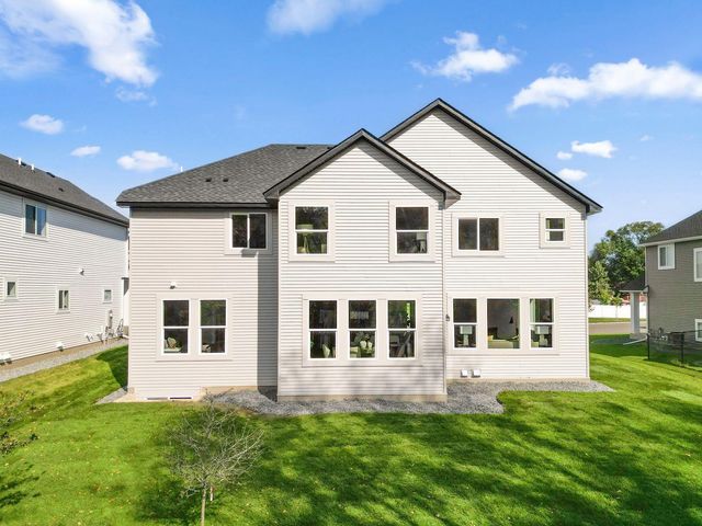 7698 22nd Avenue E, Shakopee, MN 55379