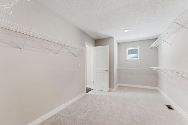 7698 22nd Avenue E, Shakopee, MN 55379