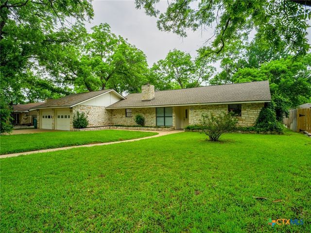 303 Stewart Street, Marble Falls, TX 78654