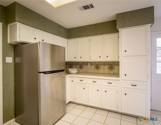 303 Stewart Street, Marble Falls, TX 78654