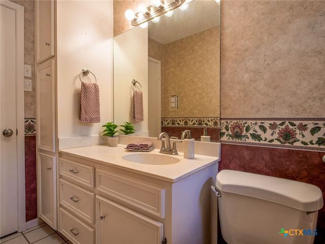303 Stewart Street, Marble Falls, TX 78654