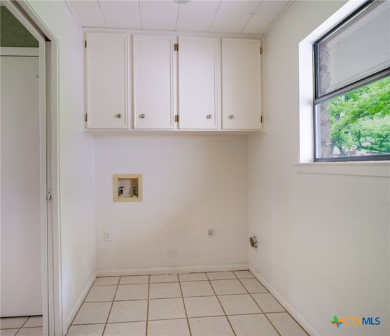 303 Stewart Street, Marble Falls, TX 78654