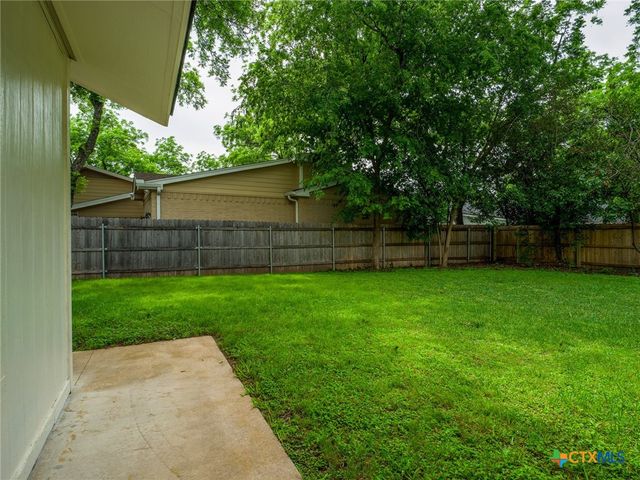 303 Stewart Street, Marble Falls, TX 78654