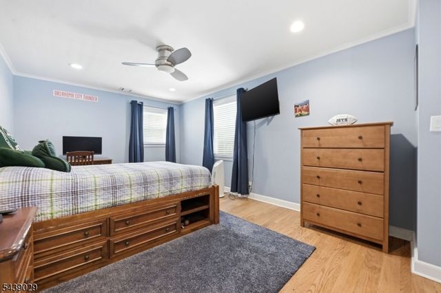 62 Fells Rd, Verona Twp., NJ 07044
